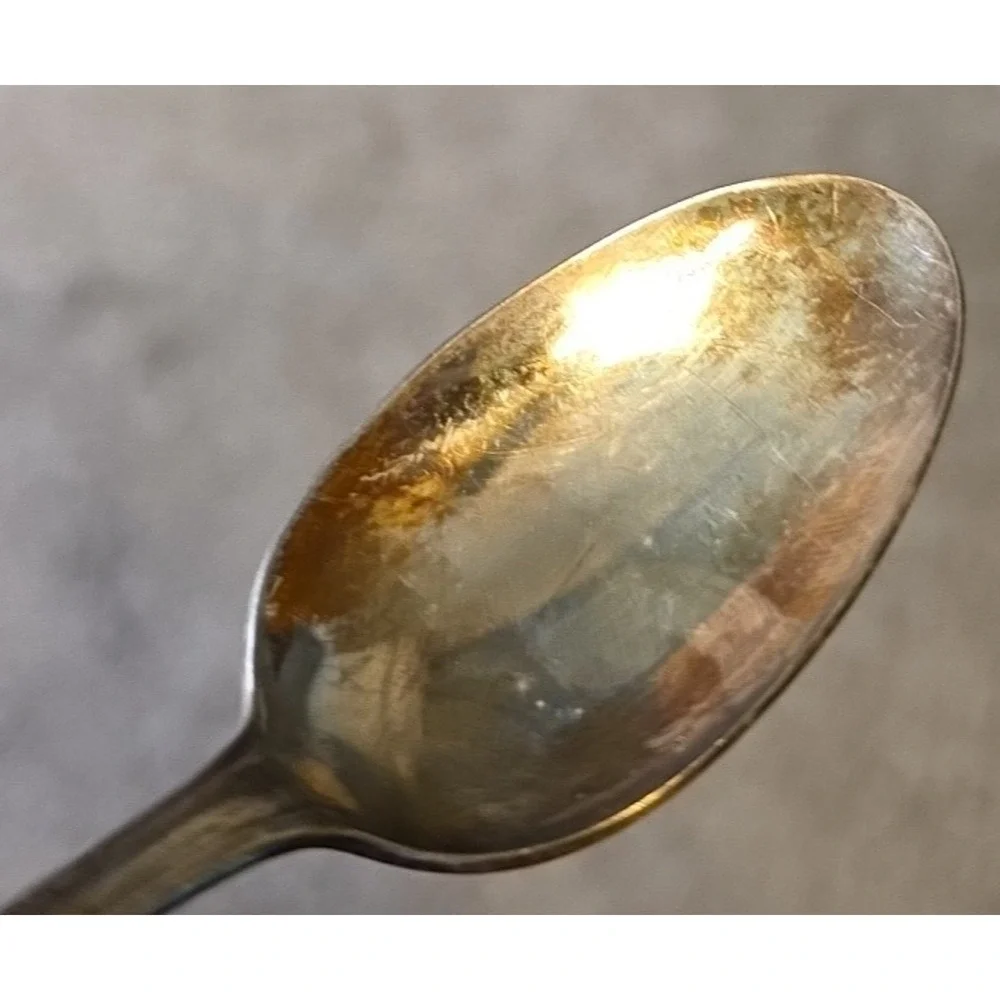Vintage WM Rogers Silver-Plated Teaspoons - Set of 4